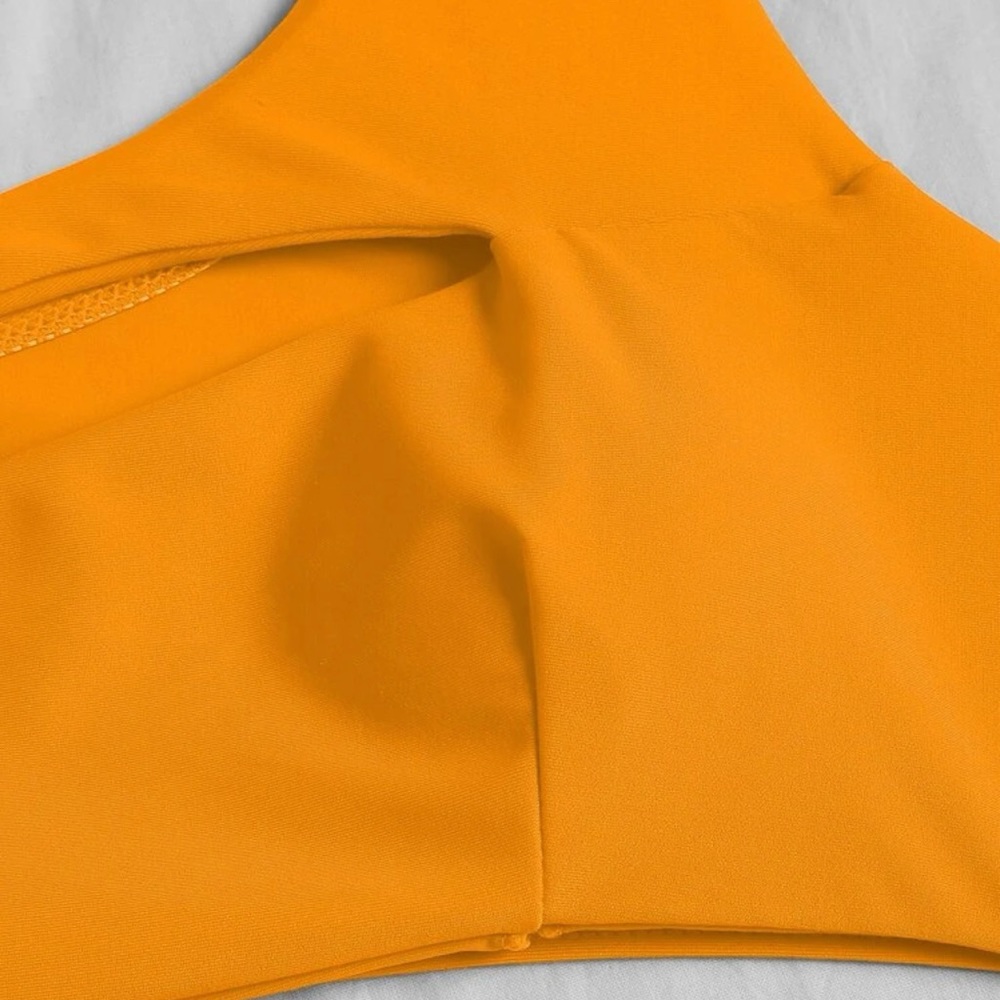 Plain Cut-out One Shoulder One Piece Swimsuit - Picture 6 of 6